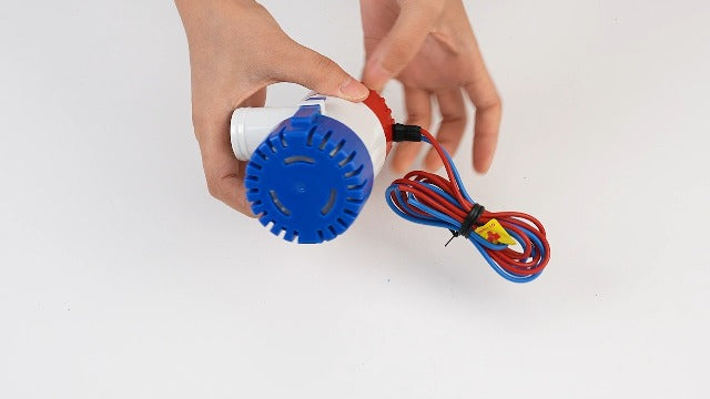 Pompe à Eau de Cale de Bateau Submersible 12 V/24 V pour Bateau Accessoires de Pompe à Eau Marine Submersible Bateau Marin(12V 1100GPH)
