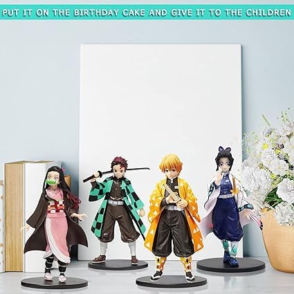 Figurine Manga avec 50 Autocollants