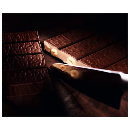 Ragusa Noir Camille Bloch - Confiserie Pralinée aux Noisettes Entières, 100g